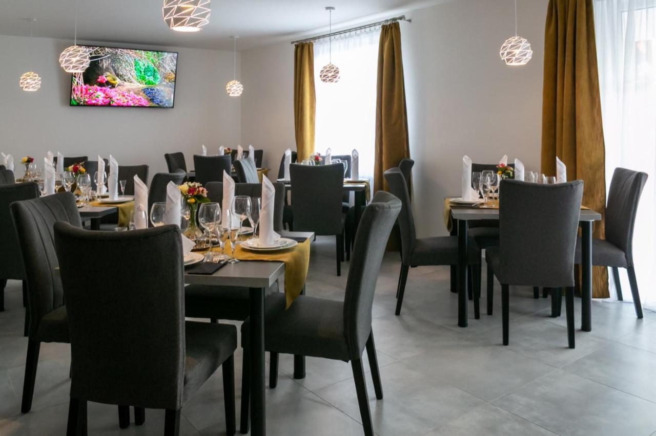 Wellness Hotel Edelweiss Liberec Extérieur photo