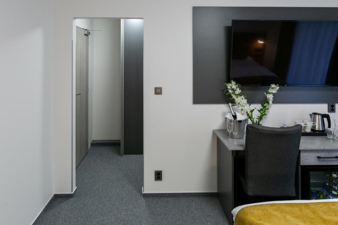 Wellness Hotel Edelweiss Liberec Extérieur photo