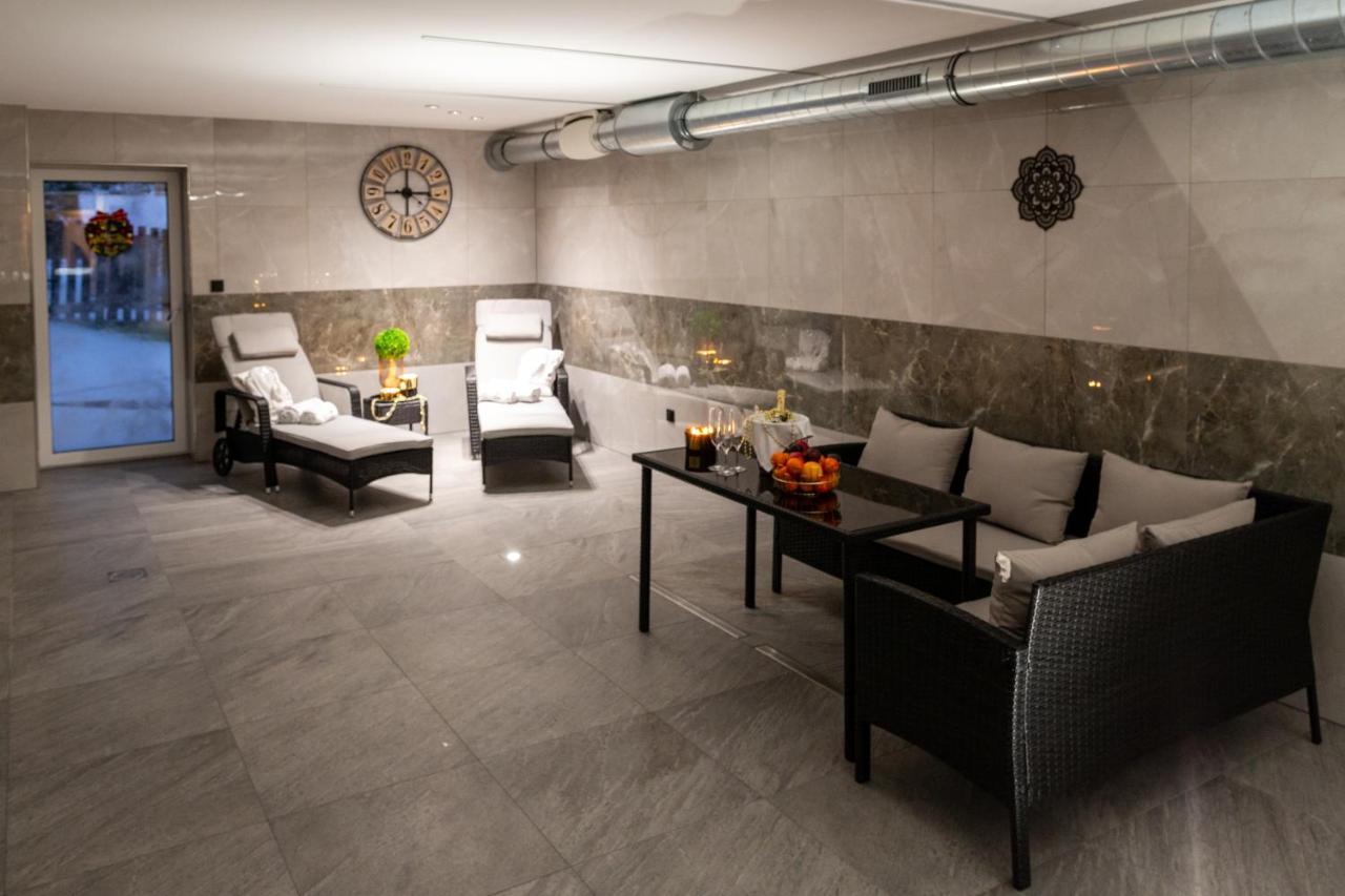 Wellness Hotel Edelweiss Liberec Extérieur photo